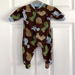 Carter’s infant/3m Zip up one piece.
